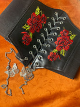Load image into Gallery viewer, Queen Rose Corset
