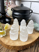 Load image into Gallery viewer, Mini Selenite Towers
