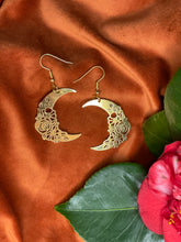 Load image into Gallery viewer, Rose Crescent Moon Earrings
